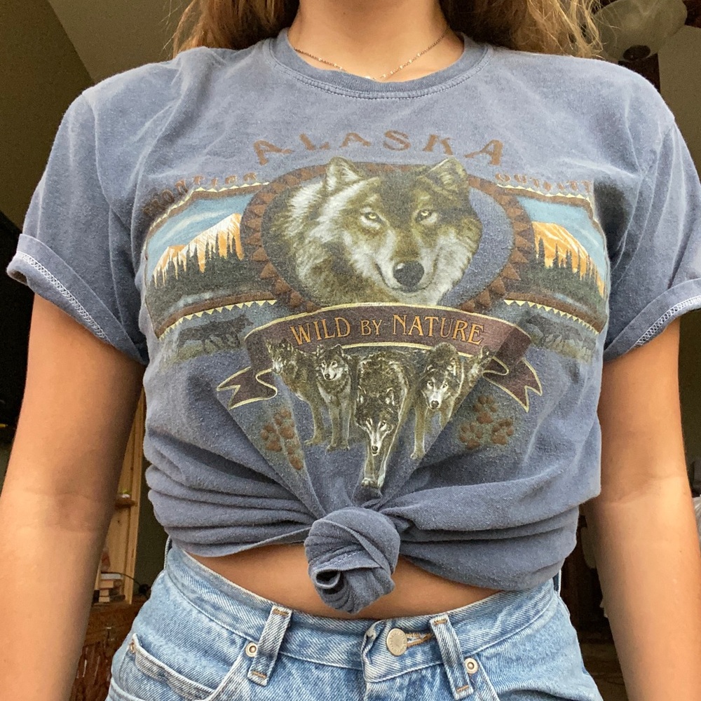 Vintage wolf Alaska t-shirt